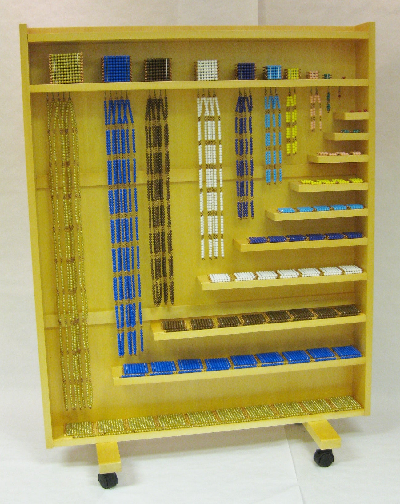 Pärlmaterial med kabinett