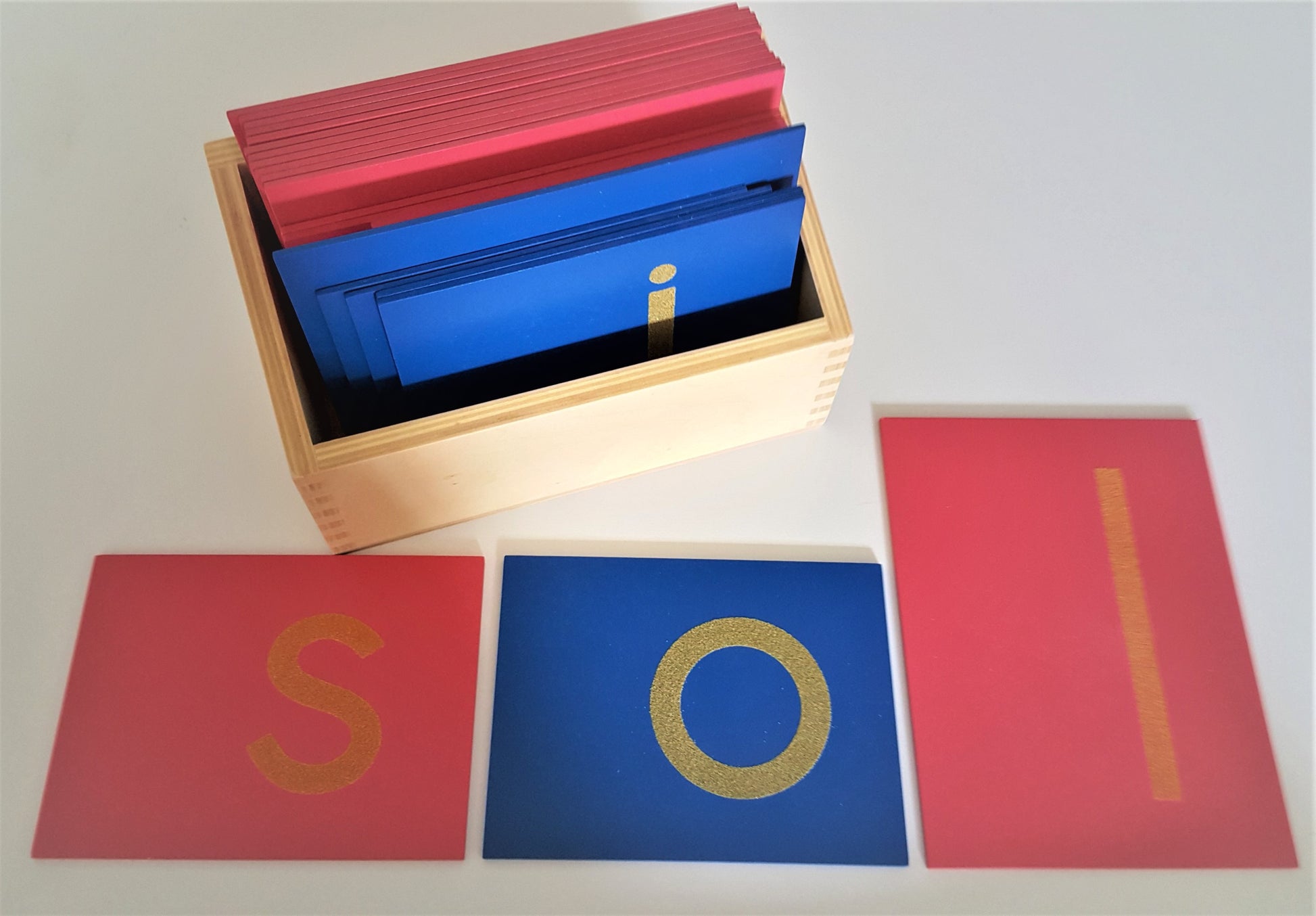 Sandpappersbokstäver