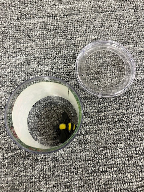 Förstoringsburk med "andningshål"