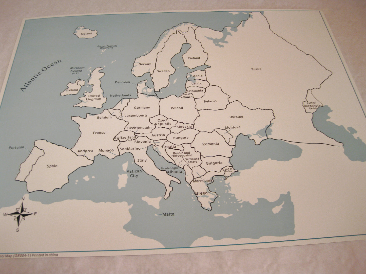 Kartpussel Europa - kontrollkarta med namn