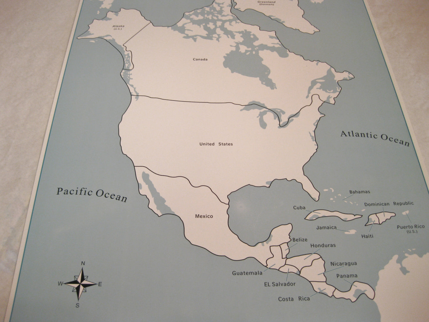 Kartpussel Nordamerika - kontrollkarta med namn