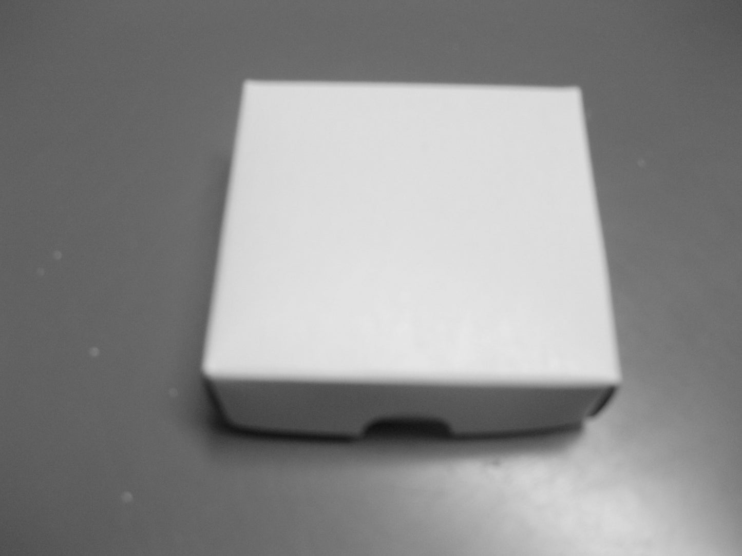 Låda vikbar vit 6x6x2
