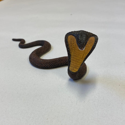 Cobra 15 x 6.5 cm
