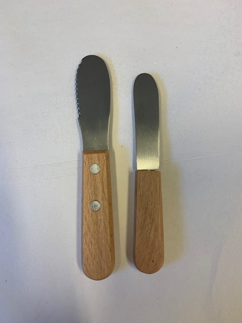 Kniv tandad och smörkniv